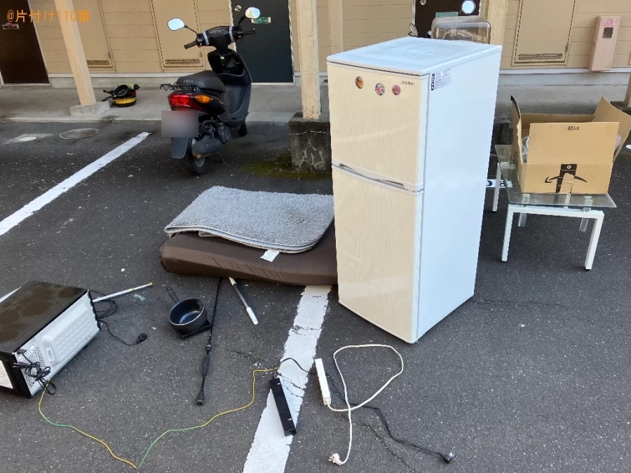 【鹿屋市新川町】冷蔵庫、カラーボックス、電子レンジ等の回収・処分